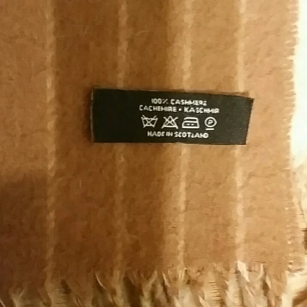 Scotland Reversible‎ Cashmere Wrap Brown and Tan with Fringe